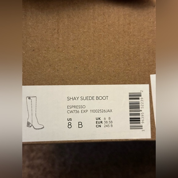 Shay Extended Calf Boot - Picture 2 of 4